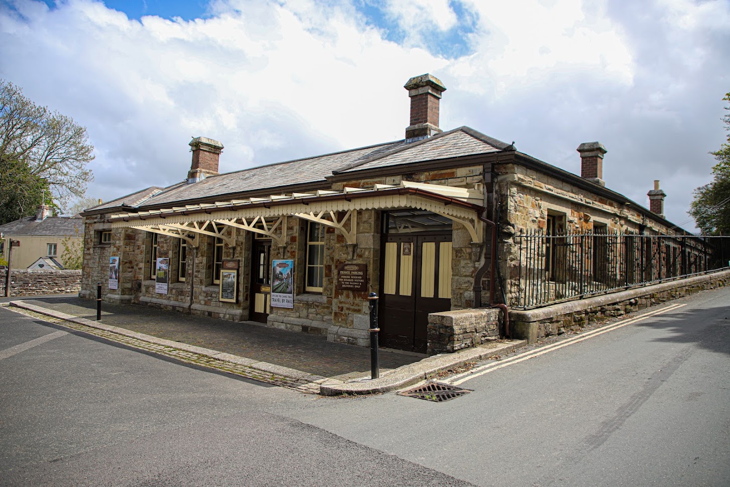 Access & Facilities - Bodmin Railway